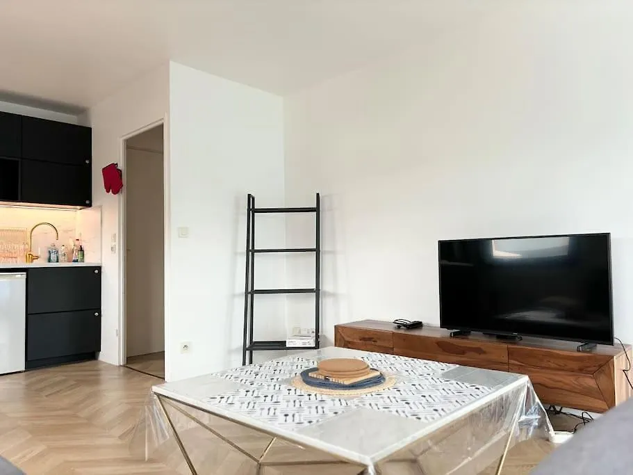 Appartement Prox Gares - Hypercentre Lille Apartment